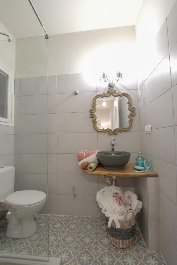 Sofa & Mare Lägenhet Kanoni  Exteriör bild